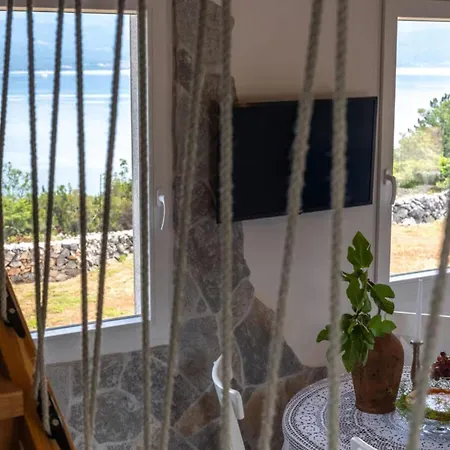 Mare - Onebedroom With Pool Villa Vrbnik (Primorje-Gorski Kotar)